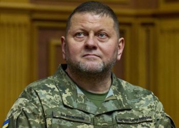 Главкому ВСУ Залужному объявили об отставке, сообщил депутат Рады