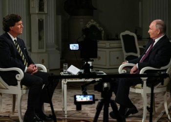 Кто и зачем прислал Такера в Россию