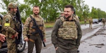 Сотрудники британской G4S, охранники Зеленского или конвоиры?